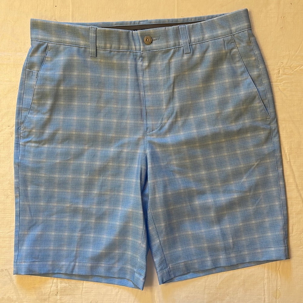 PGA tour shorts, size 32